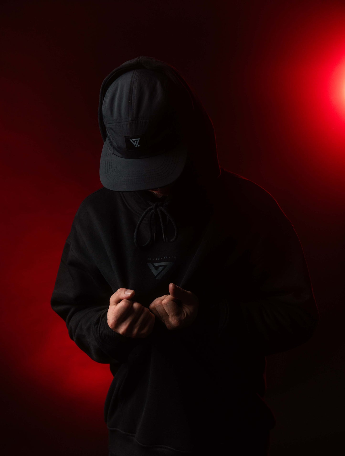VSNZ Hoodie black | THE CODE | Limited Edition